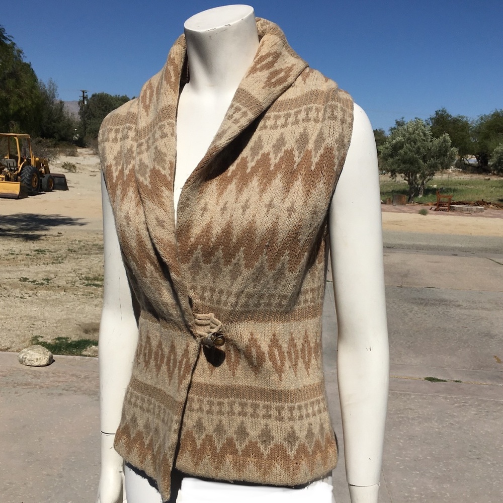 Cute, comfy vest by Lauren by Ralph Lauren
